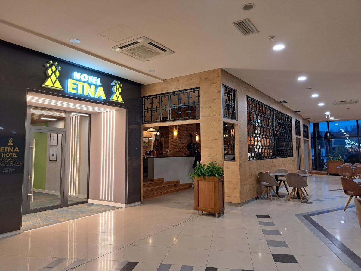 Hotel Etna Gracanica  Eksteriør bilde