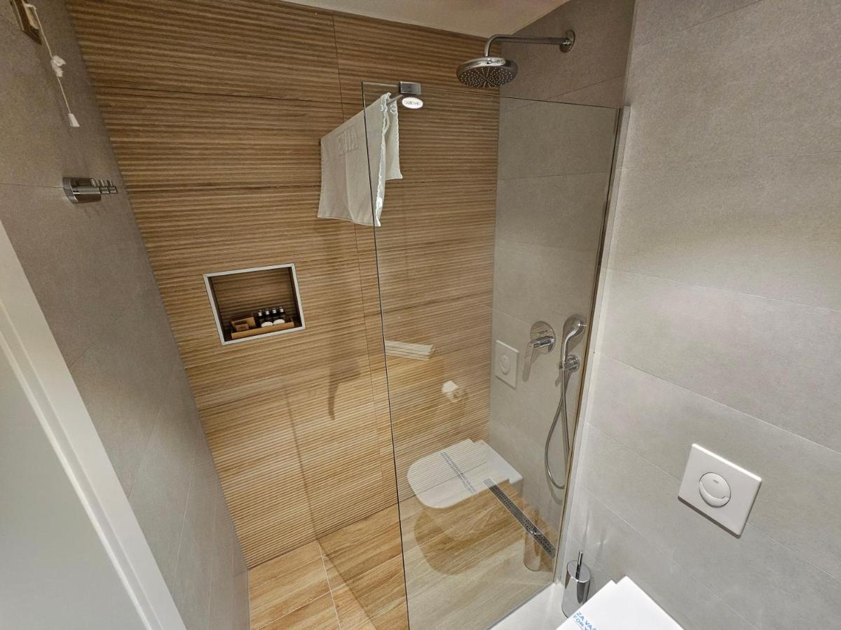 Hotel Etna Gracanica  Eksteriør bilde